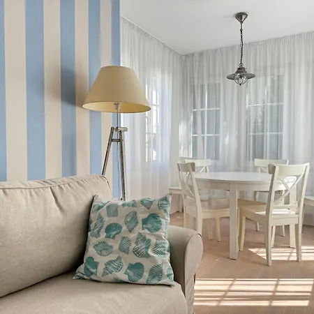 Harmonia I 7 Min Plaza I Parking I Cicha Okolica - Comfy Apartment